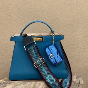 Perm’ / station Blotcnaya芬迪 Fendi PEEKABOO包包蘭