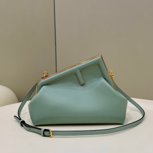 芬迪包包官網價格及圖片 新款fendi️ first繫列淺綠