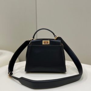 芬迪 Fendi peekaboo包包黑芬迪包包價格一般多少