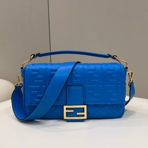 芬迪 Fendi翻蓋斜挎手提包芬迪包包怎么鉴定真假