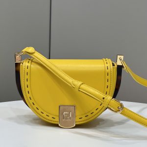 Ottawa Canada芬迪 Fendi 馬鞍包黃芬迪包價格及圖片大全