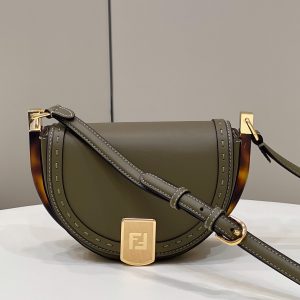 Montreal Canada Fendi馬鞍包橄欖綠芬迪包包價格圖片