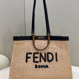 Kurgan 芬迪 Fendi PeekabooX-Tote拉菲草購物袋