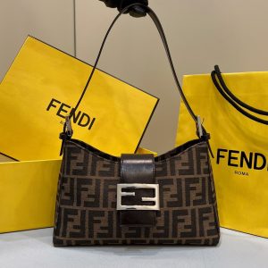 Magnitogorsk芬迪 Fendi中古vintage老花腋下包Fendi