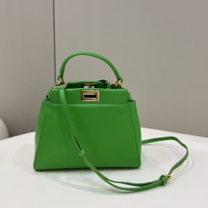 芬迪女包價格及圖片大全 Fendi PEEKABOO，南非綿羊皮