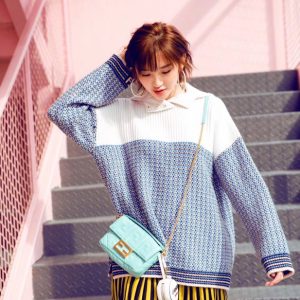 芬迪法棍包經典款圖片芬迪 Fendi法棍包包綿羊皮迷妳版