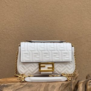 Cheboksary 芬迪 Fendi baguette系列包包全套包裝白