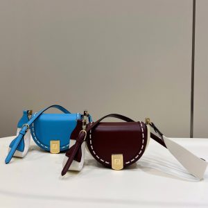 Zavolzhsk 芬迪 Fendi moon light 馬鞍包最新配色棗紅