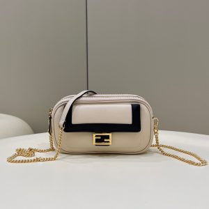 FENDI Easy Baguette 手袋 全套包裝奶白色芬迪包包經典款式