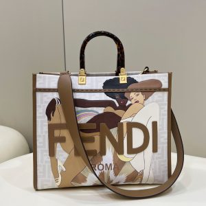 Vietnam 芬迪 Fendi TOTE包包芬迪女包價格及圖片大全