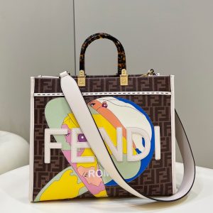 Vietnam  Hanoi Fendi TOTE包包芬迪女包官網旗艦店