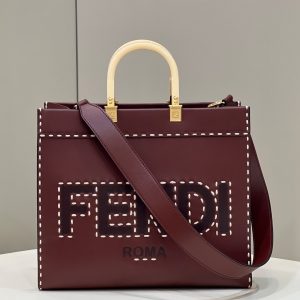 Indonesia 芬迪 Fendi Tote包包芬迪女包官網價格新款圖片