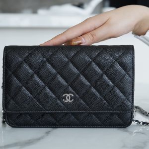 香奈兒woc發財包新舊款區別CHANEL WOC 發財包 黑牛銀