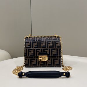 Canada FENDI KANI 升級版手袋芬迪女包價格及圖片大全