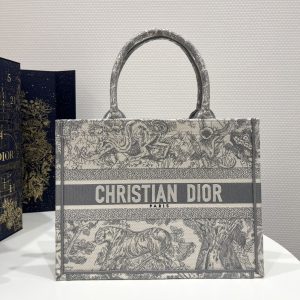 Taiwan 迪奧老虎刺繡中號購物袋Dior Tote老虎刺繡經典配色