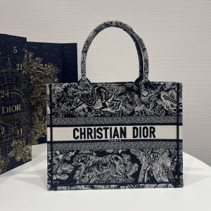Canada Ottawa 迪奧女包官方網站旗艦店Dior Tote包包