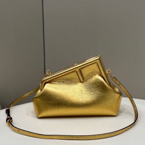 Oxford, UK Britain fendi️ first繫列包包金芬迪女包最新款圖片