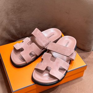 Kazan’ / station Lagernaja 愛馬仕 Hermers chypre涼鞋二舅鞋