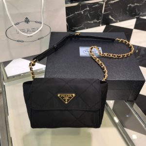 普拉達小挎包官網 普拉達包包女價格 PRADA新款菱格鏈條小挎包
