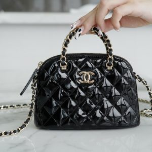 Biisk  CHANEL2023 漆皮貝殼包 小號 黑色官方網站香奈兒包包