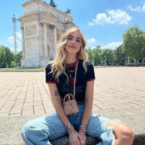 Singapore Dior Lady最新micro繫列 迪奧lady包豆沙粉