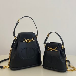 Australia 迪奧女包價格及圖片Dior磚櫃最新C’est 繫列黑色小號