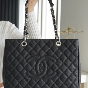 Abu Dhabi 香奈兒購物袋圖片及價格大全CHANEL 購物袋