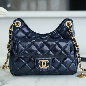 Tuymazy香奈兒23c流浪包CHANEL23c早春度假繫列流浪包深藍