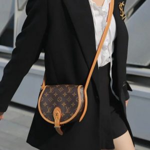 Qatar Doha LV馬鞍包M44860 lv官網查詢編號查詢網站