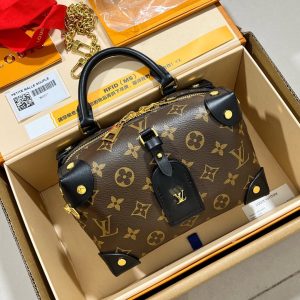 Saudi Arabia路易威登 LV Petite Malle Souple 手袋M45571