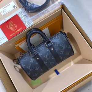 Abu Dhabi  LV keepall xs 軟還是硬路易威登包包官網旗艦店
