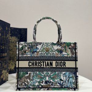 Jakarta 迪奧 Dior Tote最新春夏繫列中號迪奧tote動物園繫列介紹