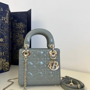 Australian Canberra Dior Classic Lady 戴妃包漆皮 巖石灰