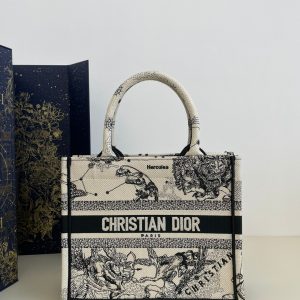 Sultan 迪奧女包官方網站旗艦店Dior Tote包包最新尺寸小號