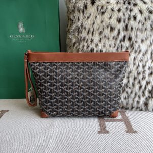 澳门聖方濟各堂區 戈雅官網包包圖片 戈雅 Goyard新款手拿包