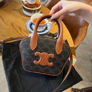 Saudi Arabia Dammam Celine 思琳保齡球包早秋新品