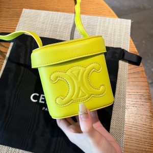 Saudi Arabia Celine 思琳凱旋門小盒子嫩黃色思琳的包值不值得買