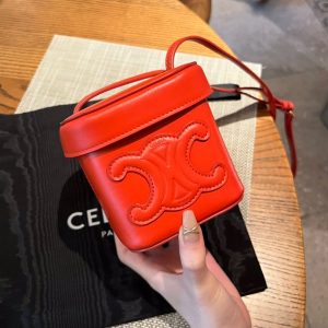 Saudi Arabia Riyadh Celine 思琳小號光滑牛皮革手袋