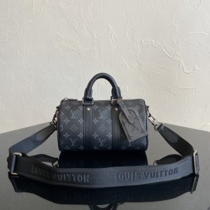 香港油尖旺區 LV新款KEEPALL25 路易威登包包款式大全