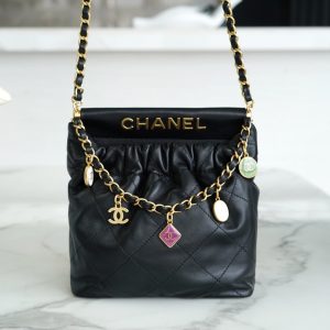 澳门嘉模堂區路環島 Chanel 23p mini 22bag 小福袋
