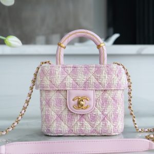 United Arab Emirates 香奈兒化妝包價格和圖片Chanel 23s