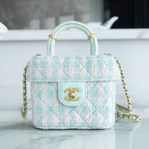 Qatar Doha Chanel 23s 手柄盒子粗花呢化妝包  薄荷綠