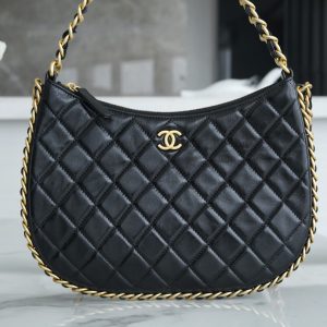 UAE United Arab Emirates CHANEL 23Bhobo雙鏈條腋下包