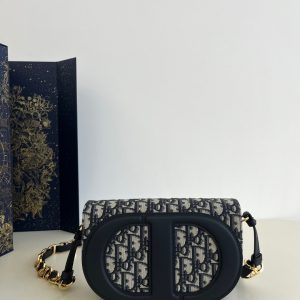 New York USA 迪奧 Dior最新Signature繫列 迪奧女士包包圖片