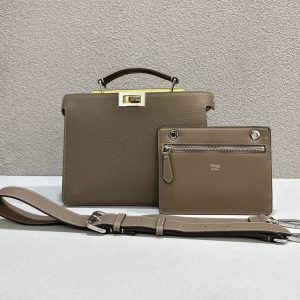 Newcastle UK Britain Fendi  新款男士peekaboo ISeeU手袋