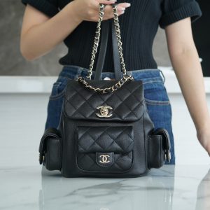 Cheboksary CHANEL 23K新款坦克Duma雙肩小號 黑色