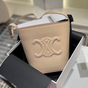 Saudi Arabia Celine 思琳Curi 裸色 思琳包包價格及圖片