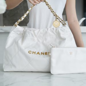 Kuwait 官方網站香奈兒包包CHANEL 24C橫版22手袋 白色金扣
