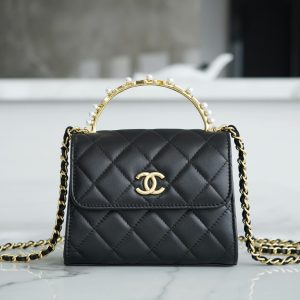 香港東區 CHANEL 23B秋冬新款珍珠Kelly手柄鏈條包小號