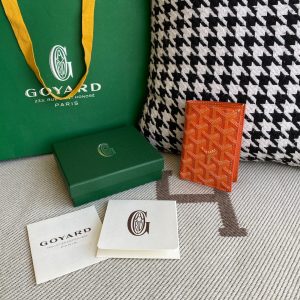 Taiwan Goyard戈雅 兩摺卡包 戈雅女包上海有幾家門店